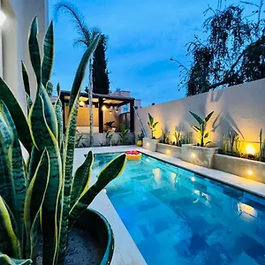 Villa Sabor Targa Garden -only Family, Marrakesh
